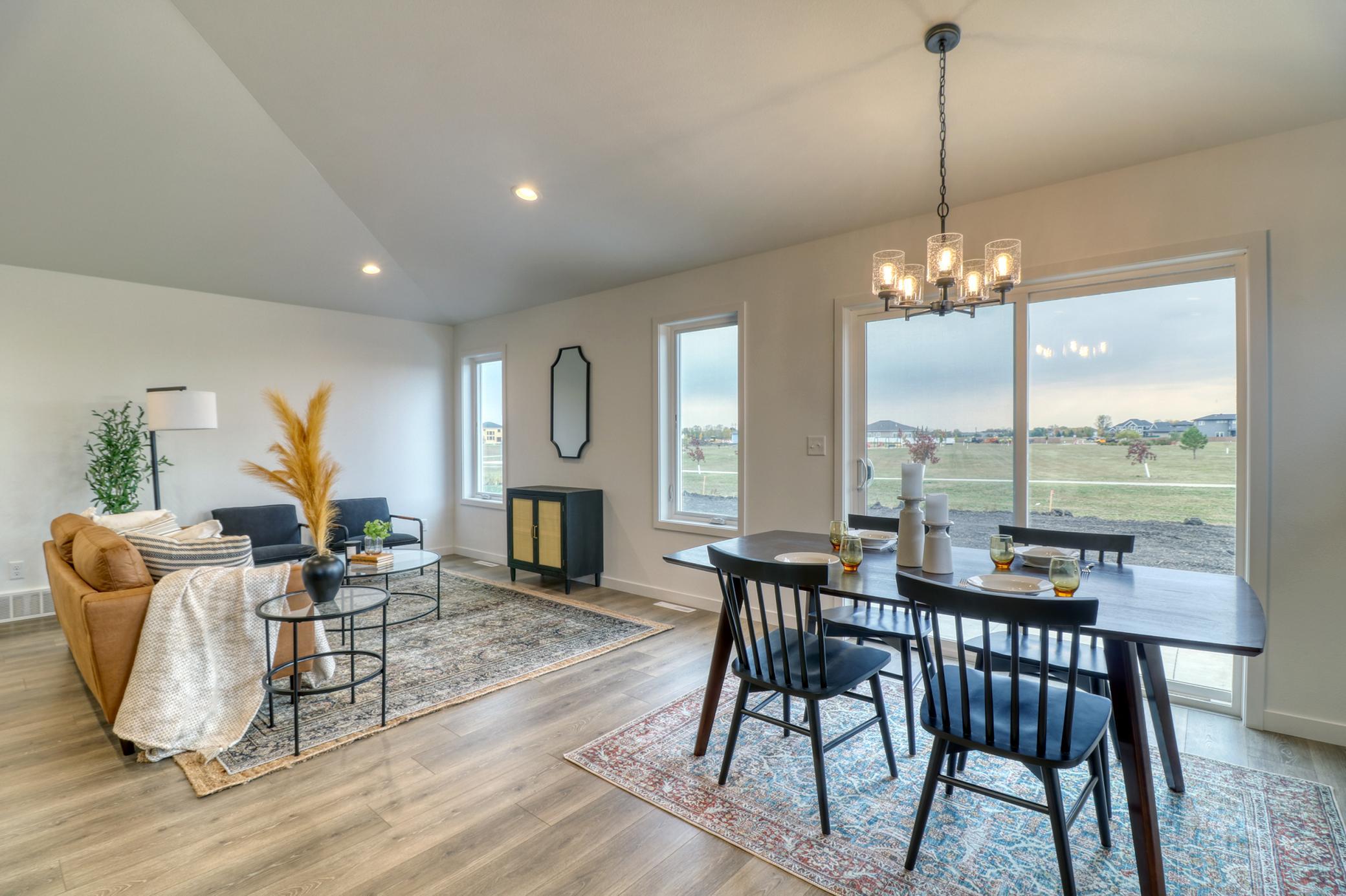 7013 Selkirk Drive S, Fargo ND 58104 - Photo 8 of 26