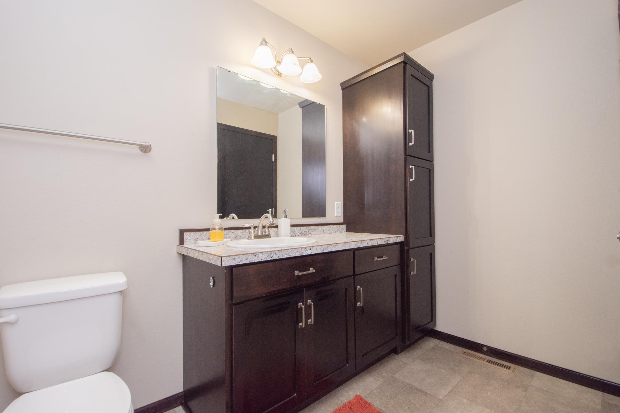 2016 single family home for sale at 5837 58th Avenue S in Fargo, ND — 3 bed, 2 bath (photo 23 of 44)