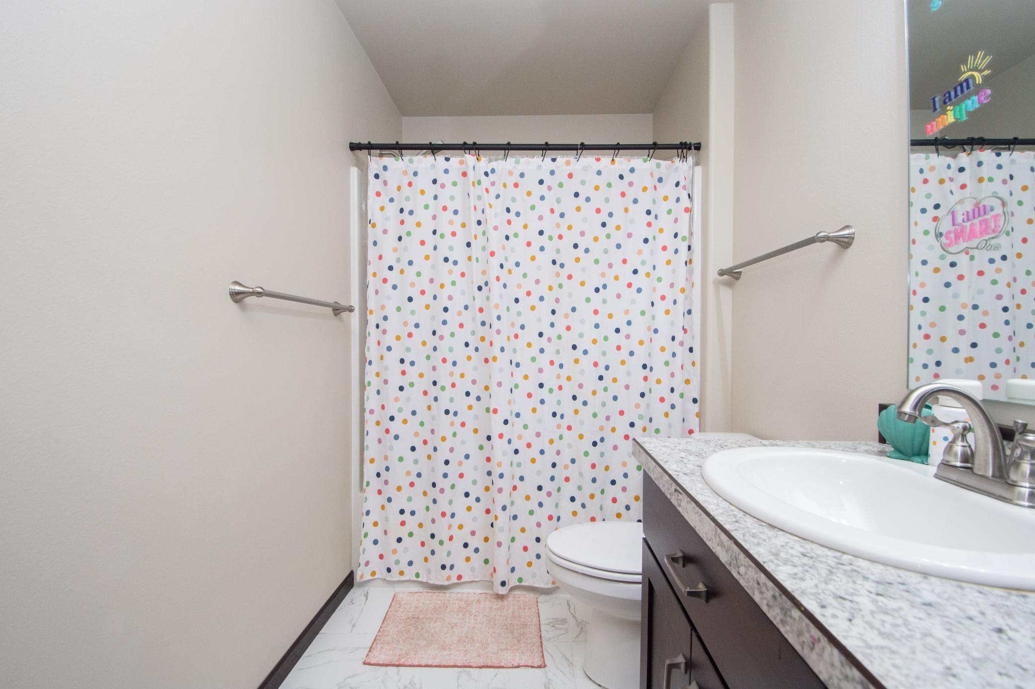 2016 single family home for sale at 5837 58th Avenue S in Fargo, ND — 3 bed, 2 bath (photo 32 of 44)