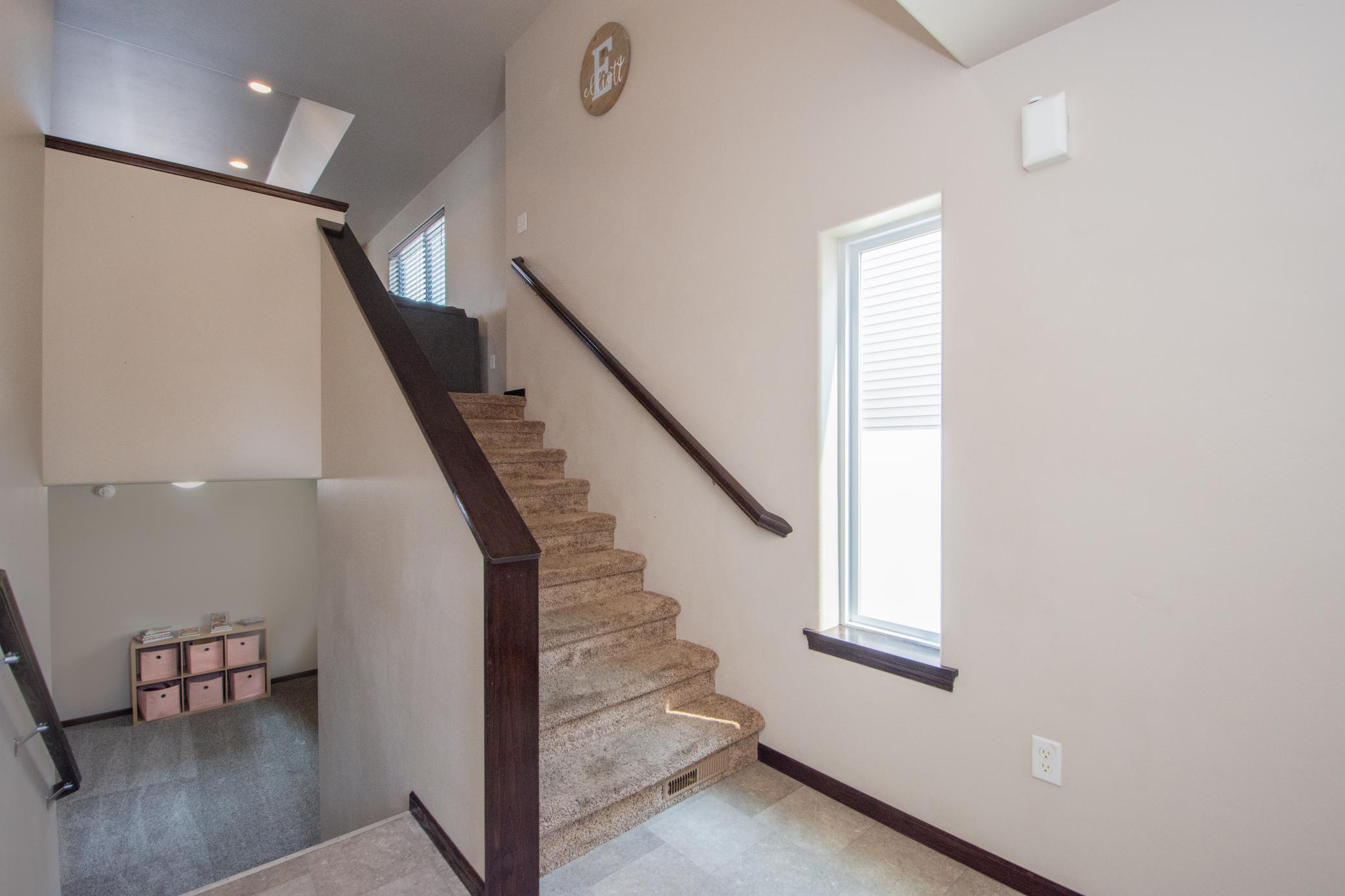 2016 single family home for sale at 5837 58th Avenue S in Fargo, ND — 3 bed, 2 bath (photo 6 of 44)