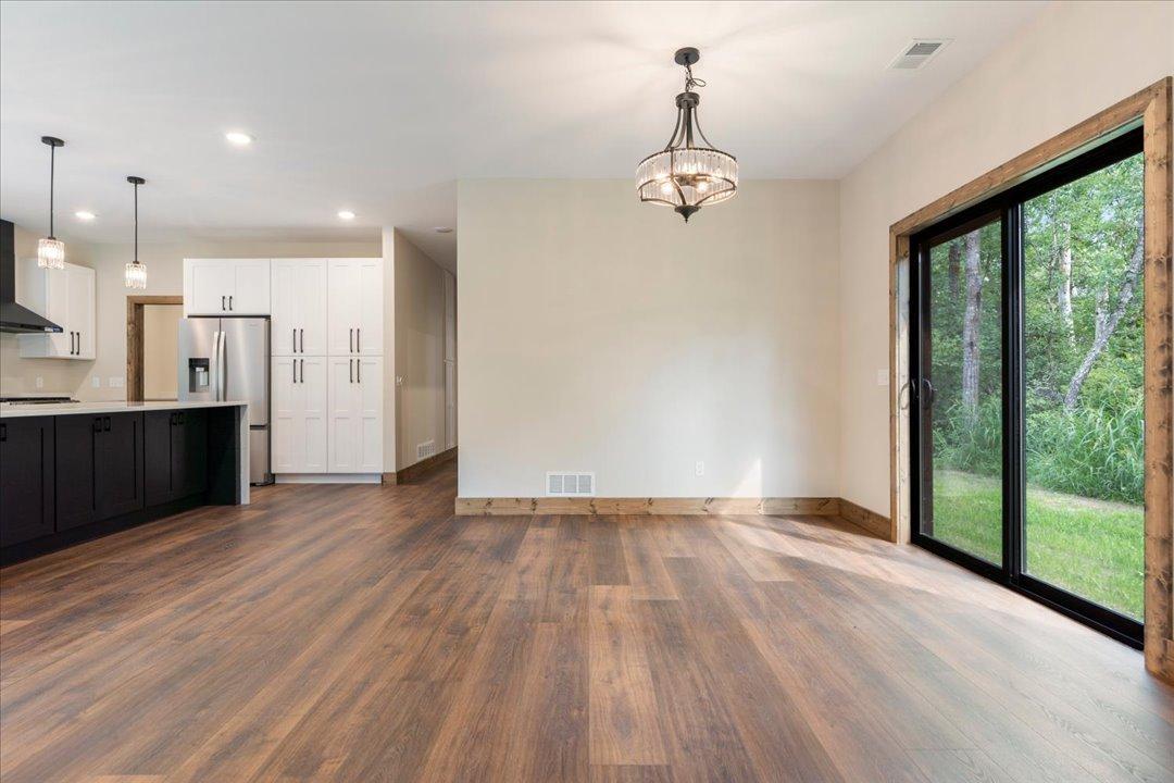2026 single family home for sale at 7592 White Overlook Drive in Pequot Lakes, MN — 3 bed, 2 bath (photo 4 of 28)