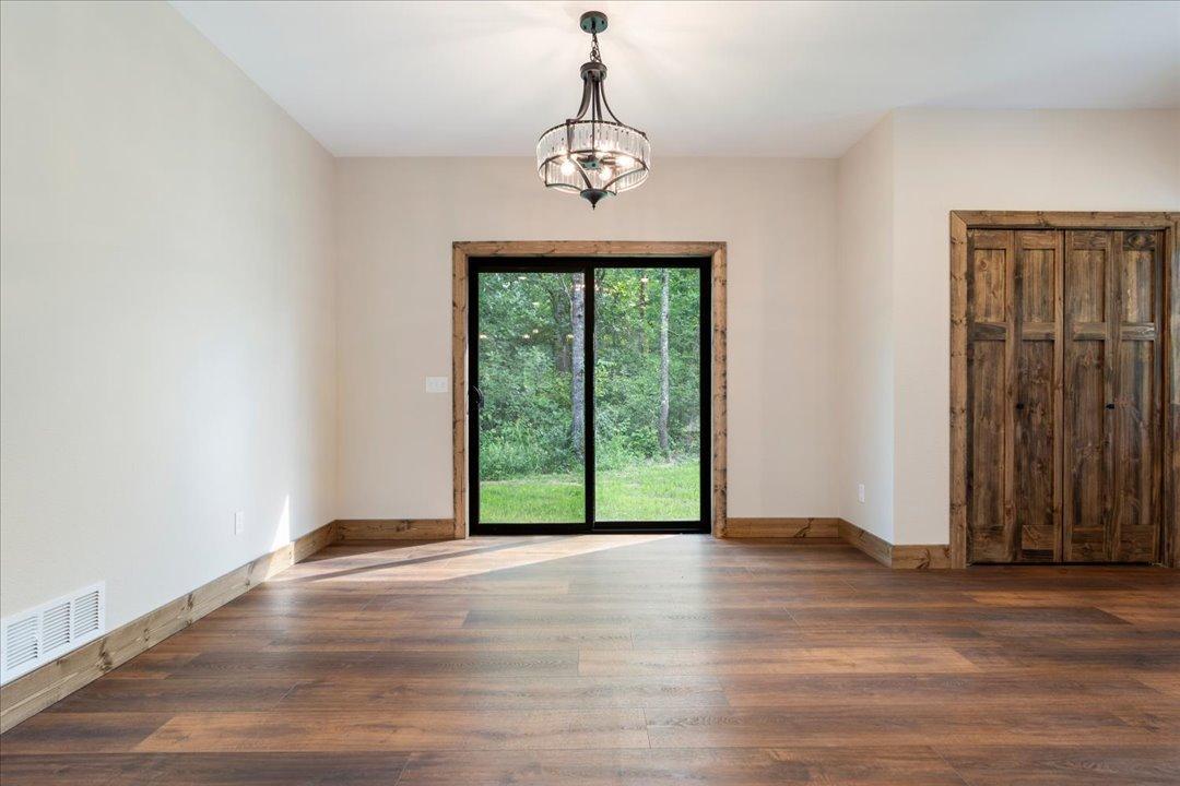 2026 single family home for sale at 7592 White Overlook Drive in Pequot Lakes, MN — 3 bed, 2 bath (photo 8 of 28)
