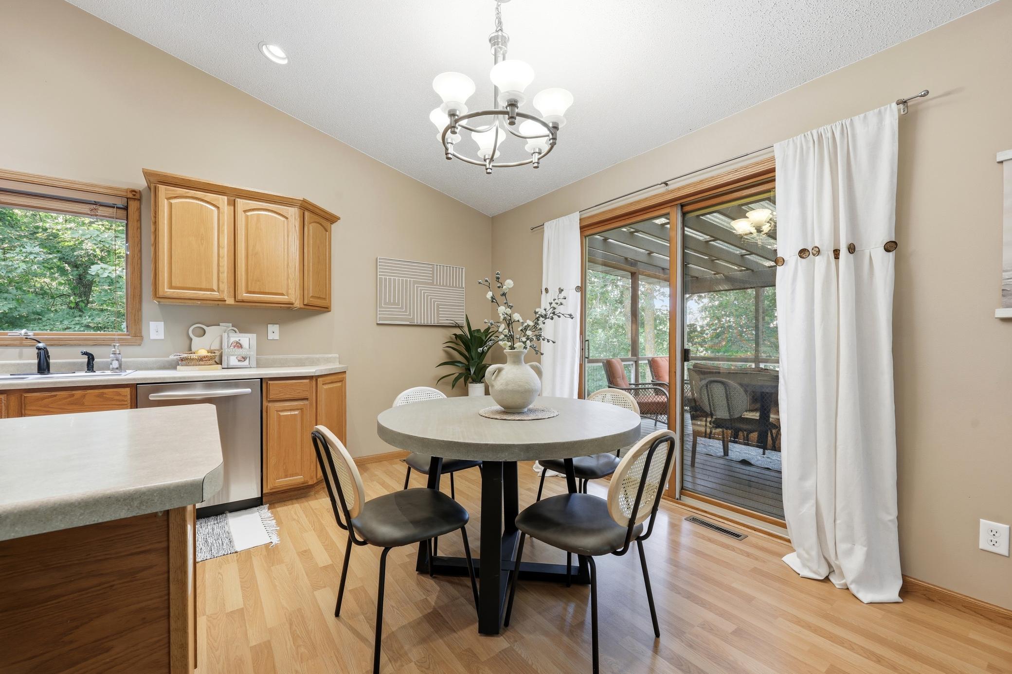2003 single family home for sale at 13996 County Highway 5 in Lake Park, MN — 4 bed, 3 bath (photo 17 of 60)