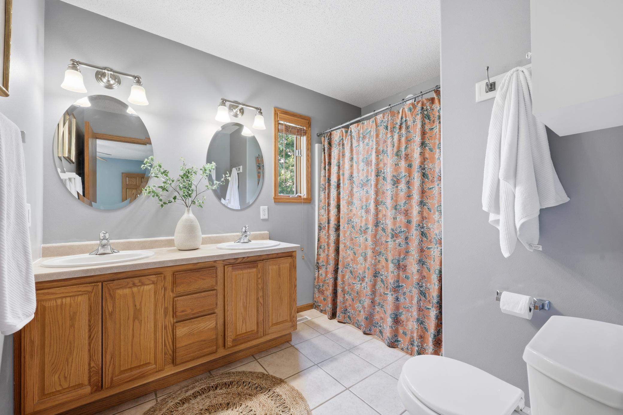 2003 single family home for sale at 13996 County Highway 5 in Lake Park, MN — 4 bed, 3 bath (photo 23 of 60)