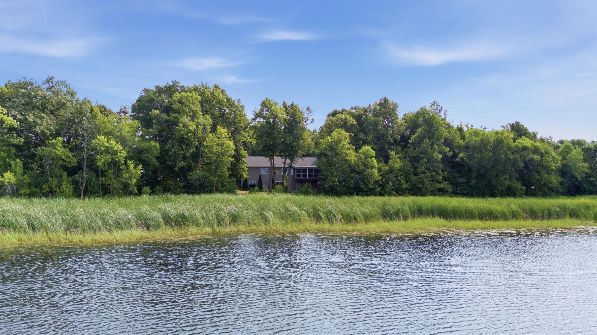 2003 single family home for sale at 13996 County Highway 5 in Lake Park, MN — 4 bed, 3 bath (photo 5 of 60)