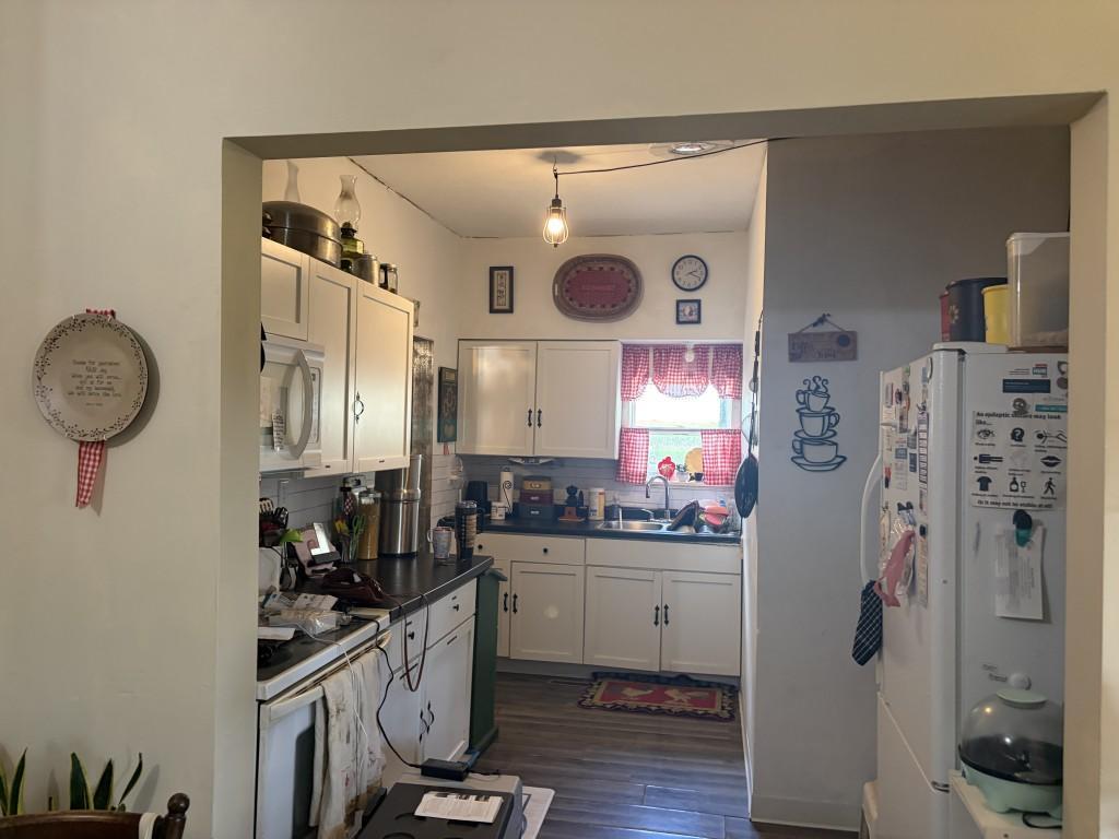 1950 single family home for sale at 23829 County Road 2 in Staples, MN — 2 bed, 2 bath (photo 13 of 18)