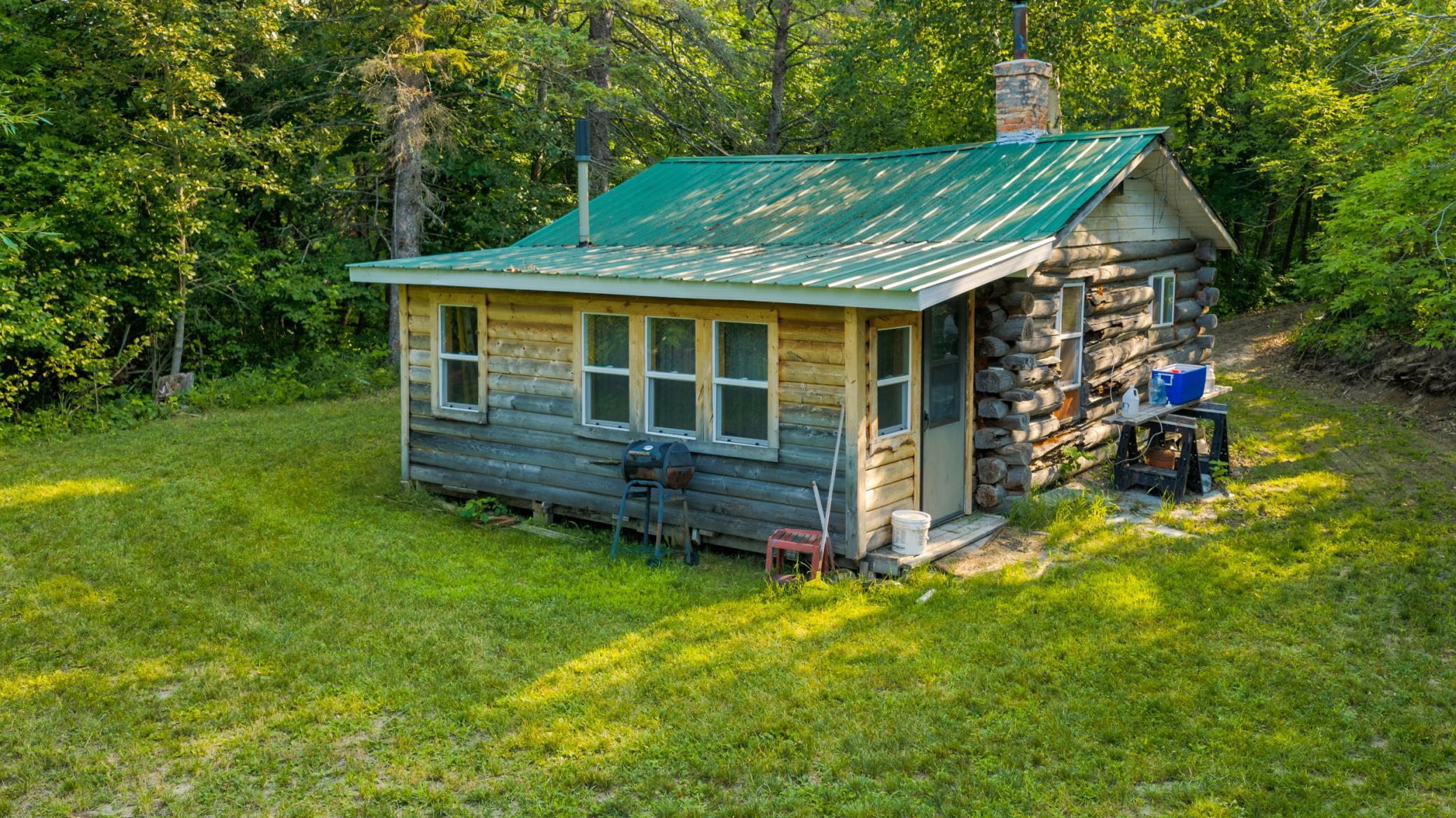 1930 single family home for sale at 18421 Irvine Avenue NW in Bemidji, MN — 1 bed, 0 bath (photo 5 of 24)