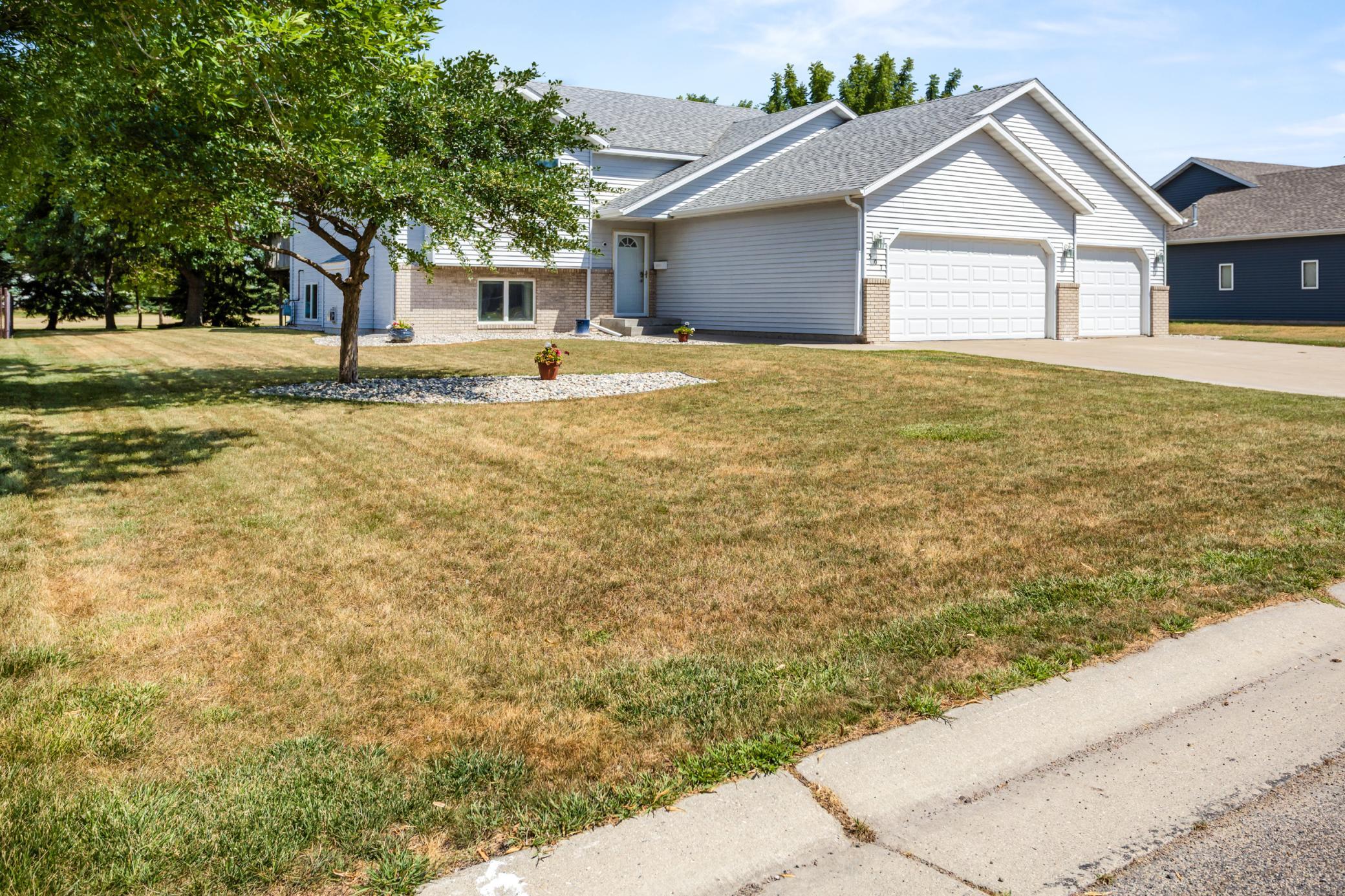 507 Nicole Lane, Dilworth MN 56529 - Photo 3 of 43