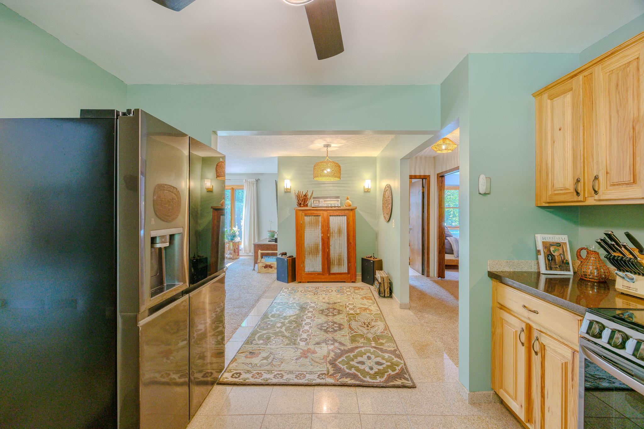 1972 single family home for sale at 1944 Island View Drive NE in Bemidji, MN — 4 bed, 2 bath (photo 17 of 88)
