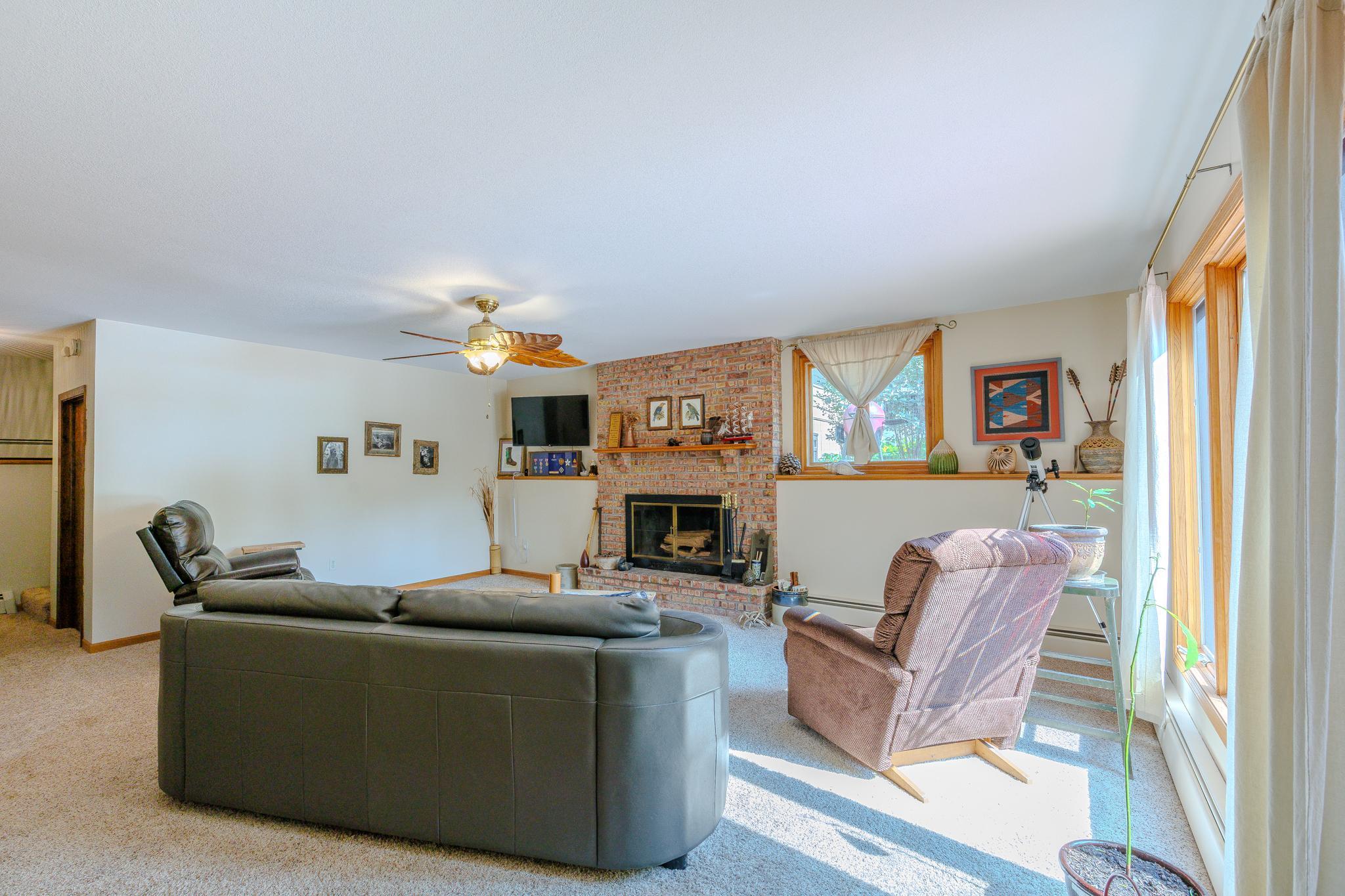 1972 single family home for sale at 1944 Island View Drive NE in Bemidji, MN — 4 bed, 2 bath (photo 26 of 88)
