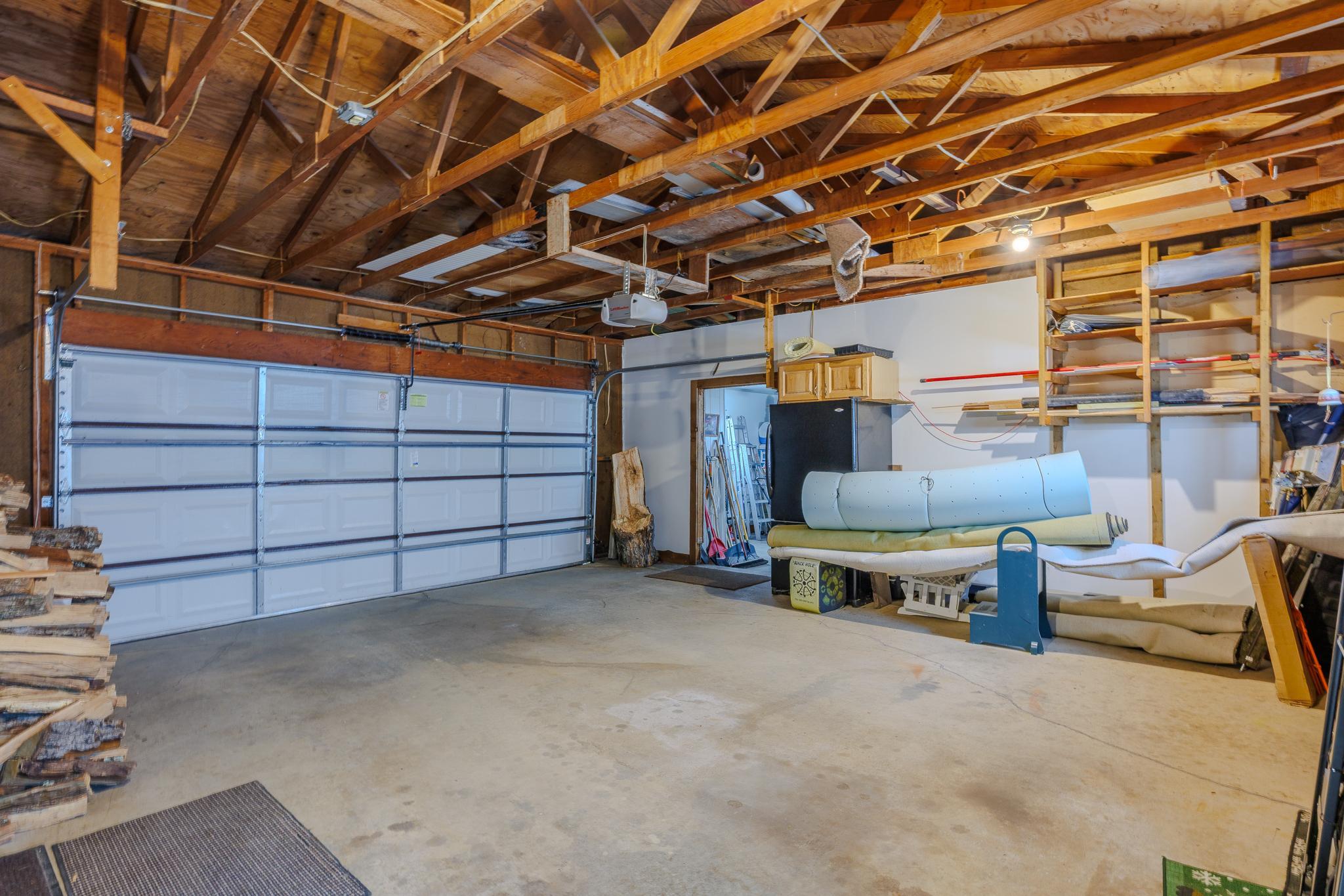 1972 single family home for sale at 1944 Island View Drive NE in Bemidji, MN — 4 bed, 2 bath (photo 39 of 88)
