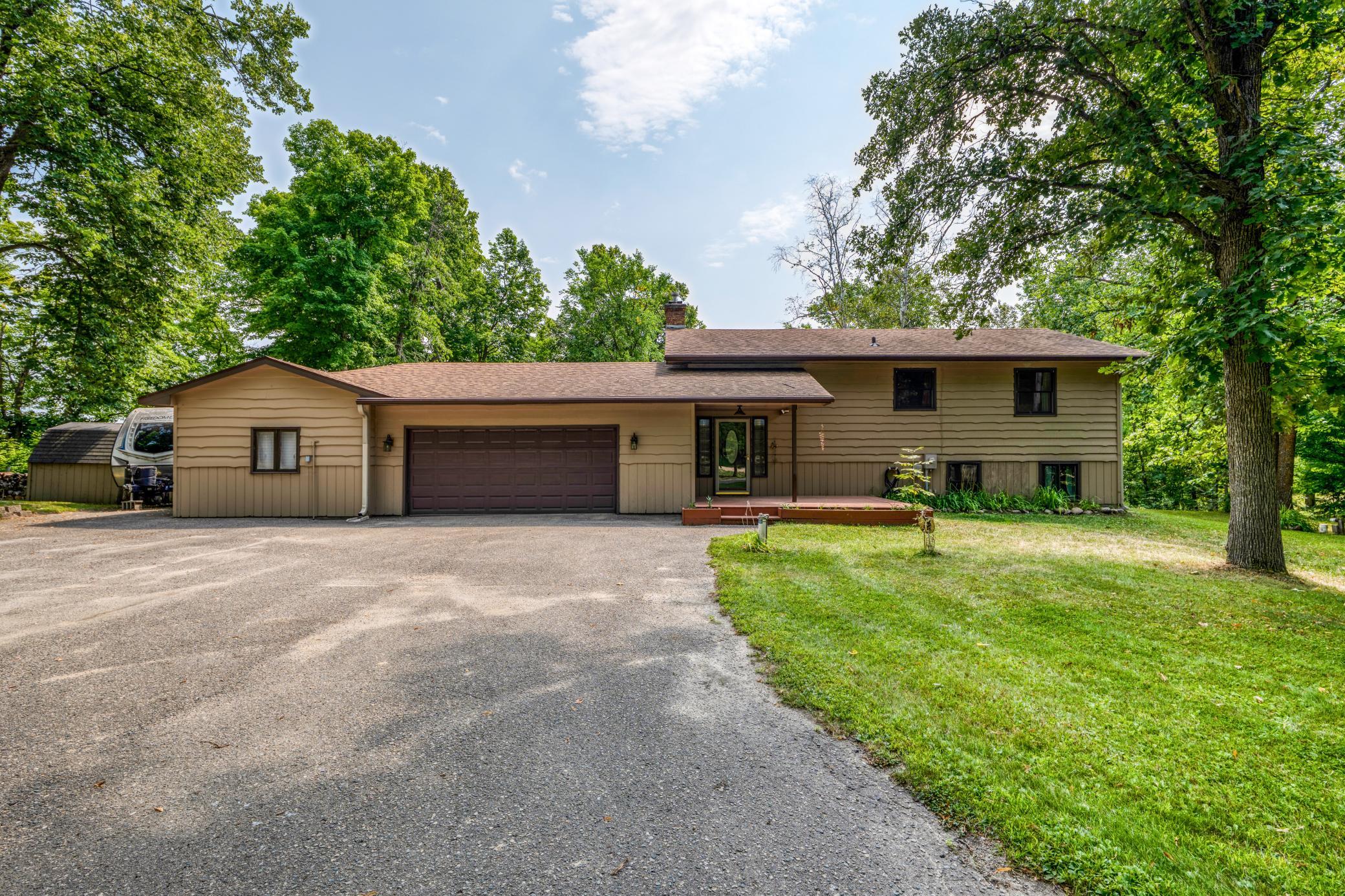 1972 single family home for sale at 1944 Island View Drive NE in Bemidji, MN — 4 bed, 2 bath (photo 48 of 88)