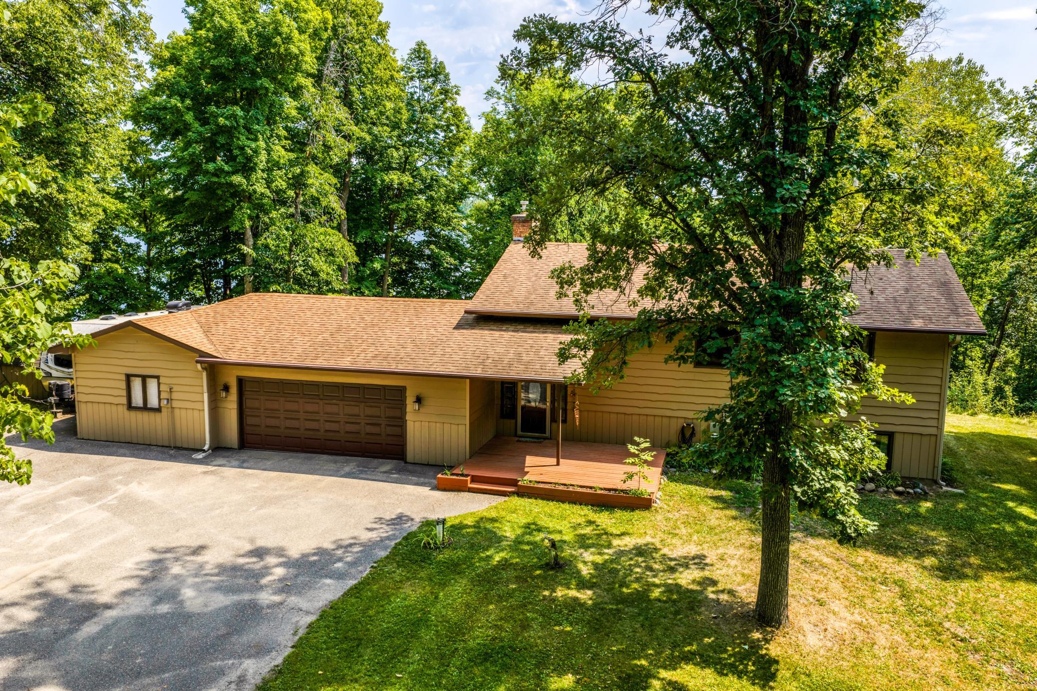 1972 single family home for sale at 1944 Island View Drive NE in Bemidji, MN — 4 bed, 2 bath (photo 50 of 88)