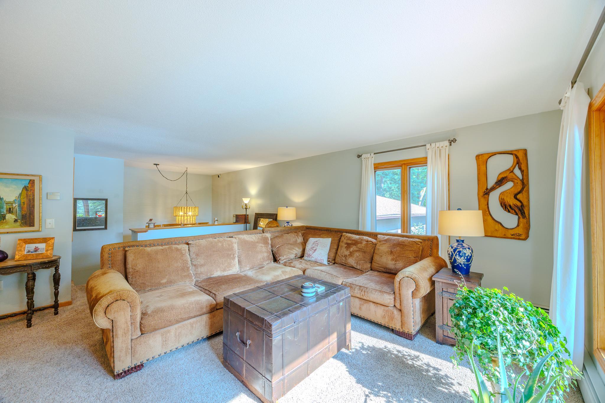 1972 single family home for sale at 1944 Island View Drive NE in Bemidji, MN — 4 bed, 2 bath (photo 9 of 88)