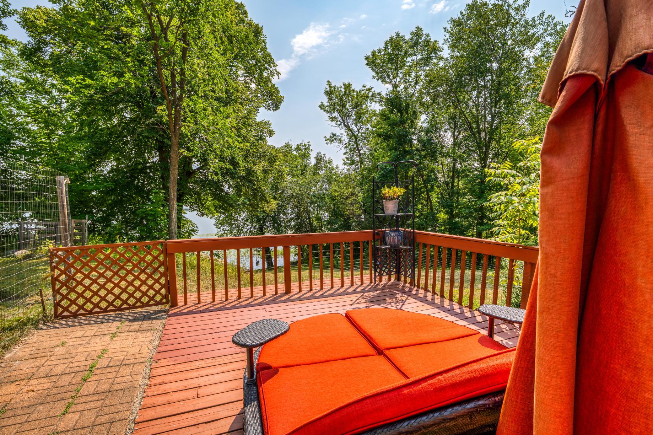 1972 single family home for sale at 1944 Island View Drive NE in Bemidji, MN — 4 bed, 2 bath (photo 83 of 88)