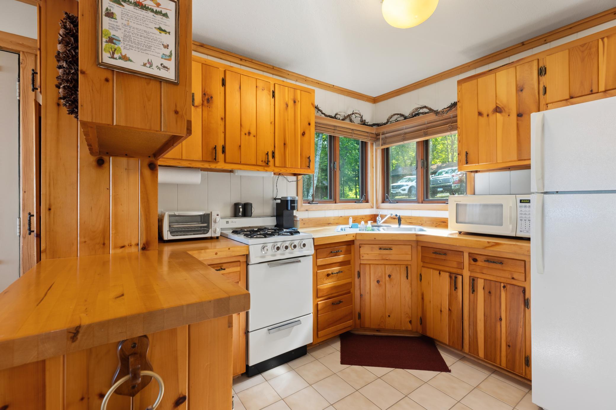 1954 single family home for sale at 28867 Gene Road in Merrifield, MN — 2 bed, 1 bath (photo 15 of 28)