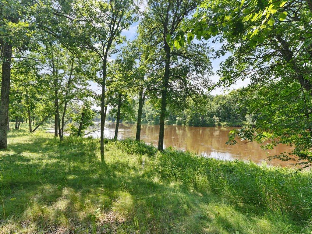 2004 single family home for sale at 17741 River Road in Crosby, MN — 2 bed, 2 bath (photo 2 of 46)