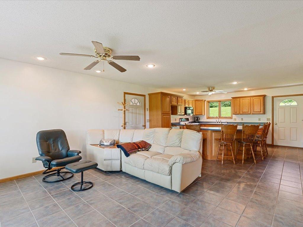 2004 single family home for sale at 17741 River Road in Crosby, MN — 2 bed, 2 bath (photo 12 of 46)