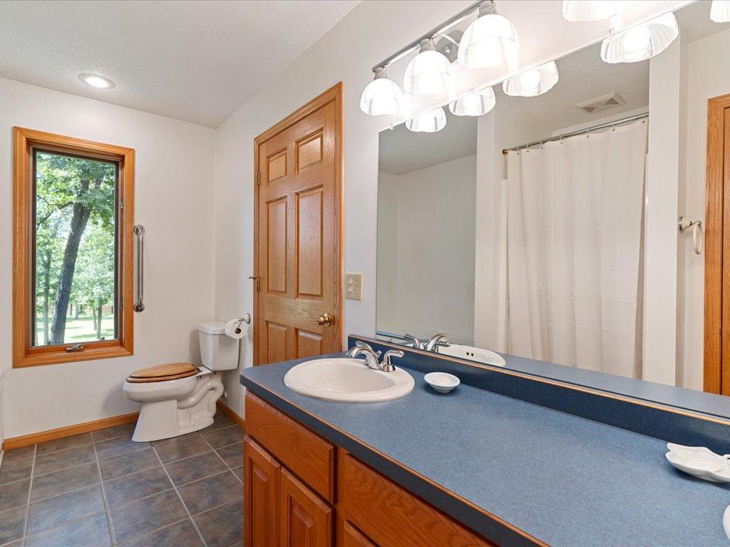 2004 single family home for sale at 17741 River Road in Crosby, MN — 2 bed, 2 bath (photo 20 of 46)