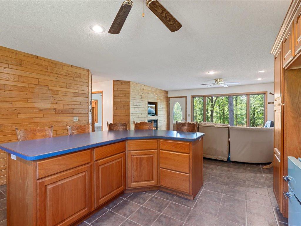 2004 single family home for sale at 17741 River Road in Crosby, MN — 2 bed, 2 bath (photo 8 of 46)