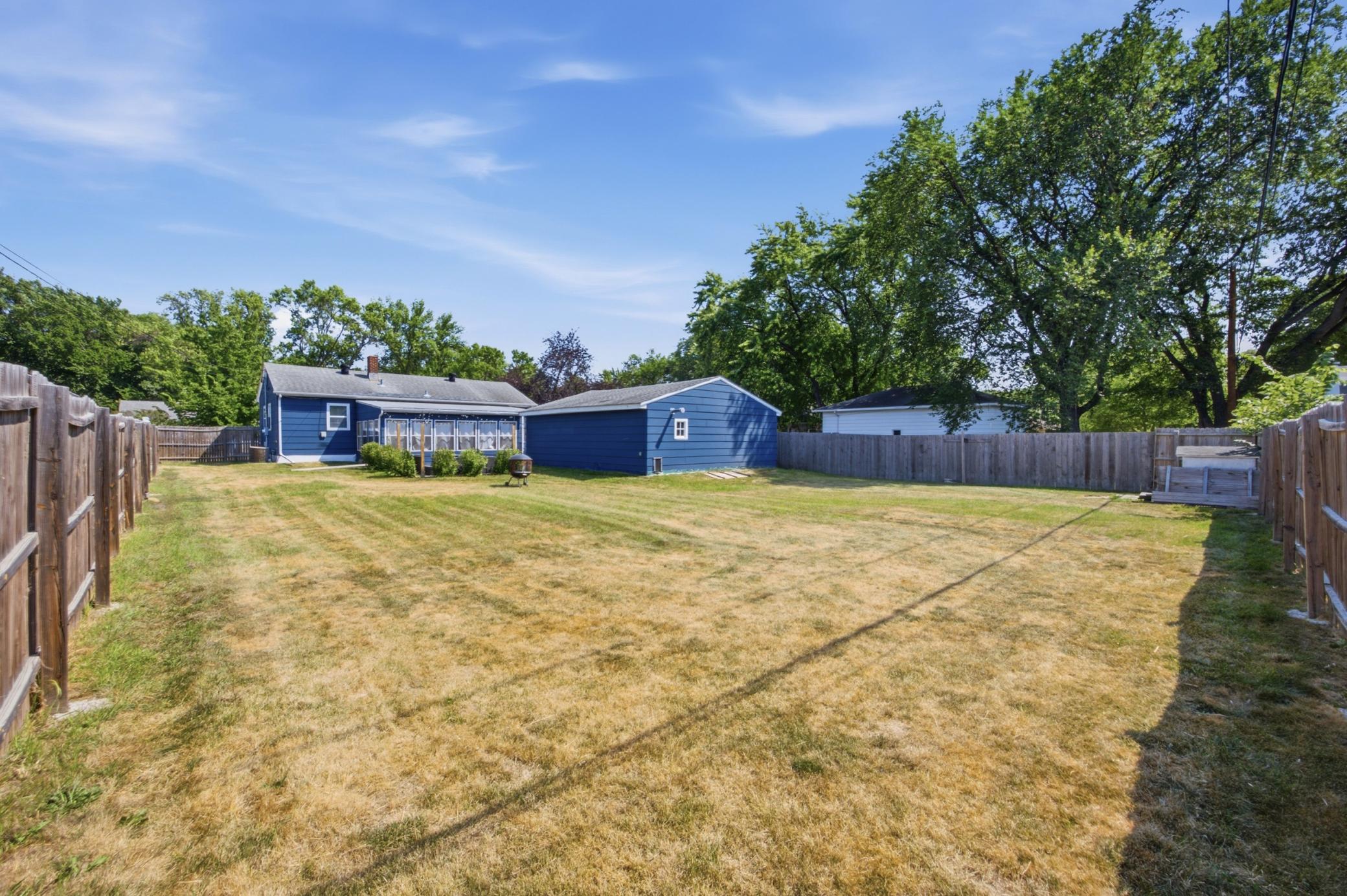 1617 14th Street S, Fargo ND 58103 - Photo 4 of 20