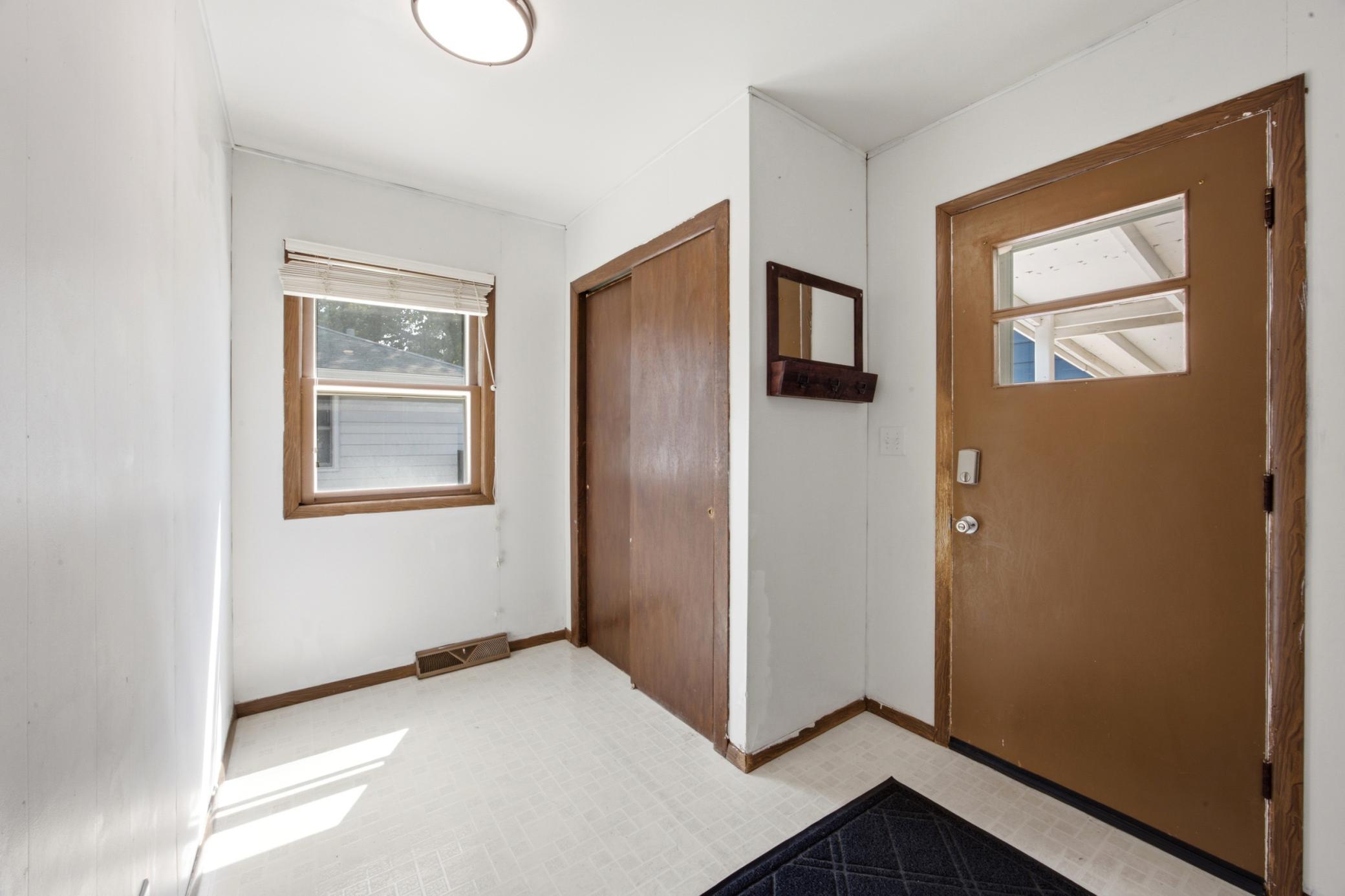 1617 14th Street S, Fargo ND 58103 - Photo 9 of 20