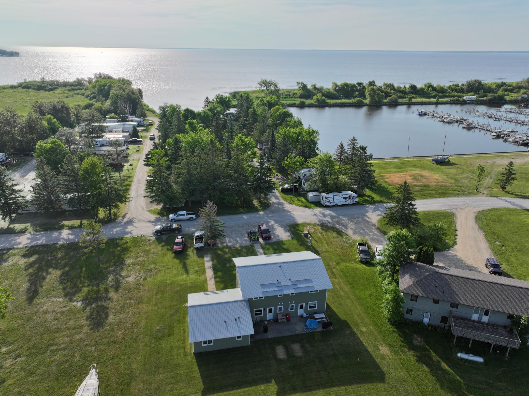 1983 triplex for sale at 37597 Lakeview Drive in Warroad, MN — 5 bed, 5 bath (photo 2 of 27)