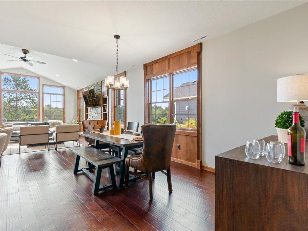 2025 townhouse for sale at 7868 Chickasaw Circle in Pequot Lakes, MN — 3 bed, 2 bath (photo 15 of 68)