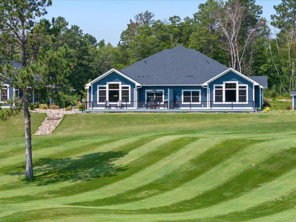 2025 townhouse for sale at 7868 Chickasaw Circle in Pequot Lakes, MN — 3 bed, 2 bath (photo 3 of 68)