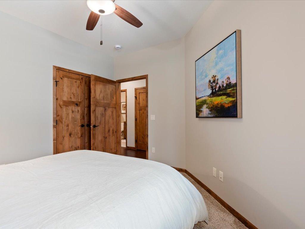 2025 townhouse for sale at 7868 Chickasaw Circle in Pequot Lakes, MN — 3 bed, 2 bath (photo 34 of 68)