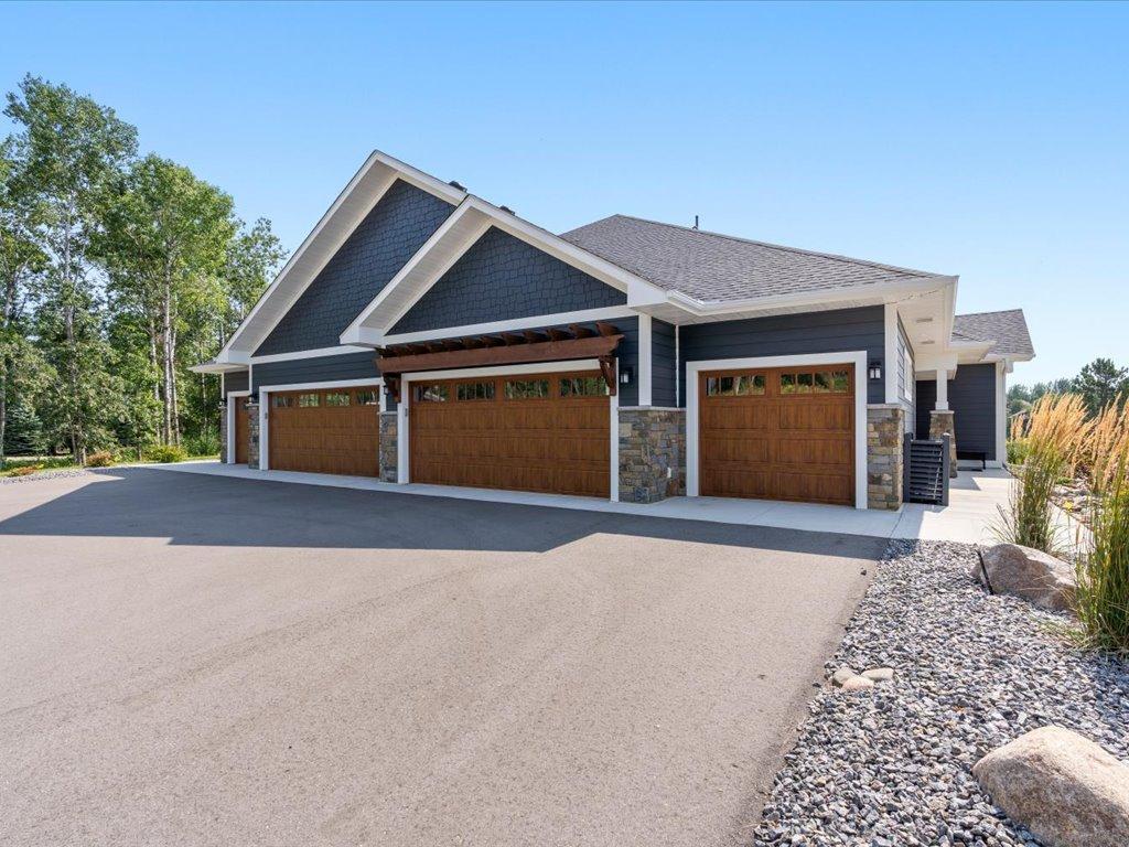 2025 townhouse for sale at 7868 Chickasaw Circle in Pequot Lakes, MN — 3 bed, 2 bath (photo 48 of 68)