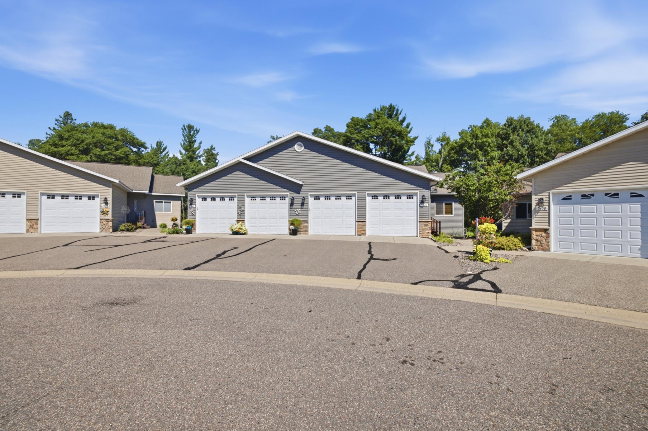 2006 townhouse for sale at 5646 Rush Lake Court in Baxter, MN — 3 bed, 3 bath (photo 2 of 29)