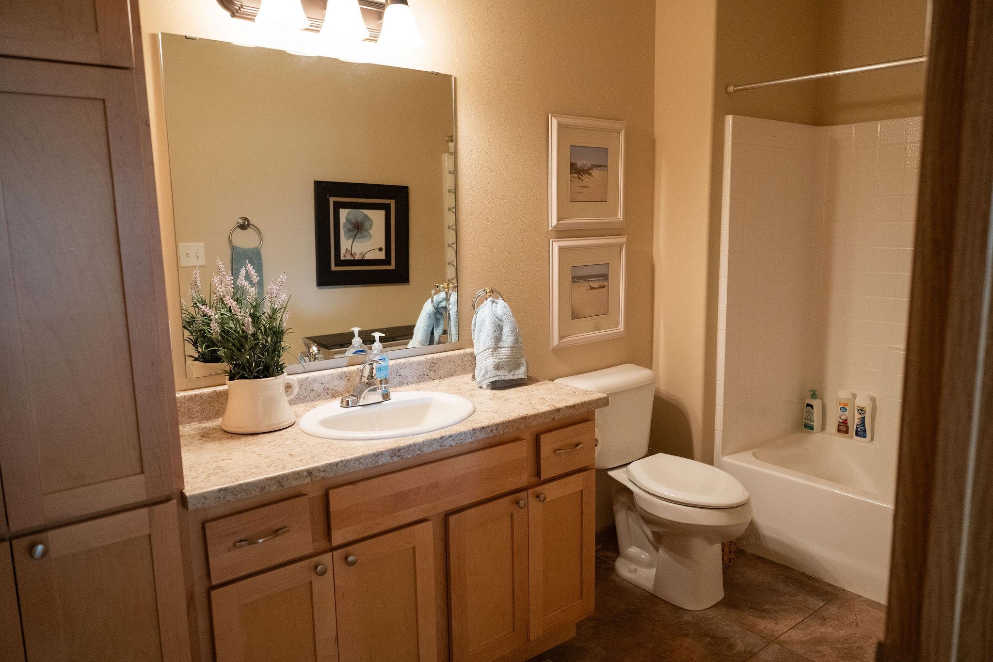 2013 condo for sale at 3434 28th Street S, Unit 234 in Fargo, ND — 2 bed, 2 bath (photo 21 of 41)