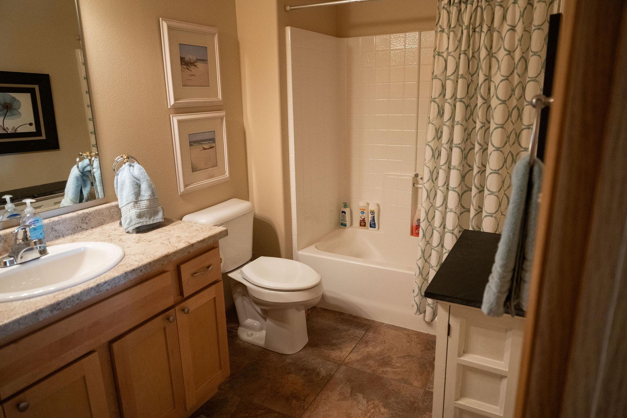 2013 condo for sale at 3434 28th Street S, Unit 234 in Fargo, ND — 2 bed, 2 bath (photo 23 of 41)