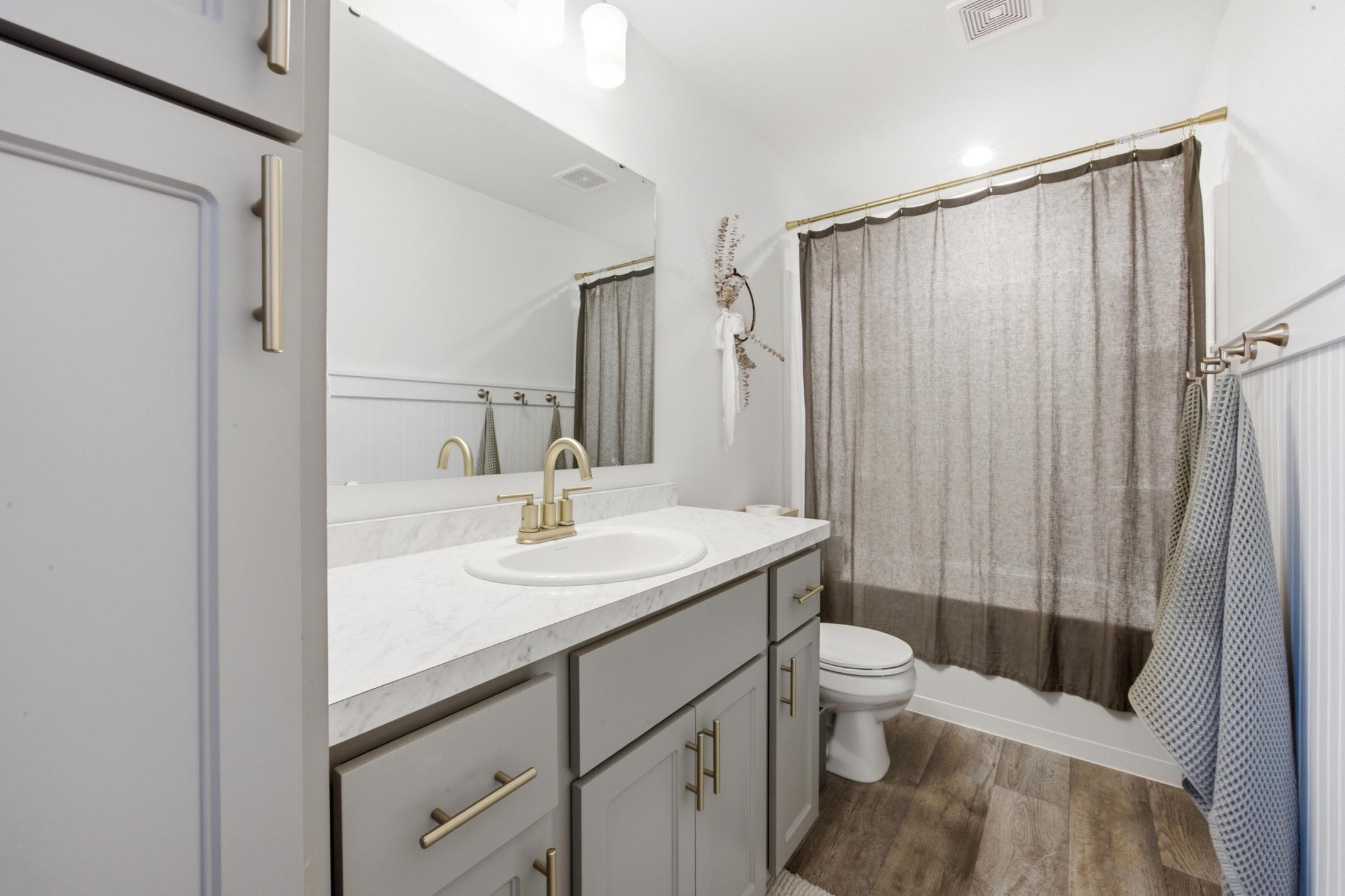 6684 Toronto Drive S, Fargo ND 58104 - Photo 14 of 34