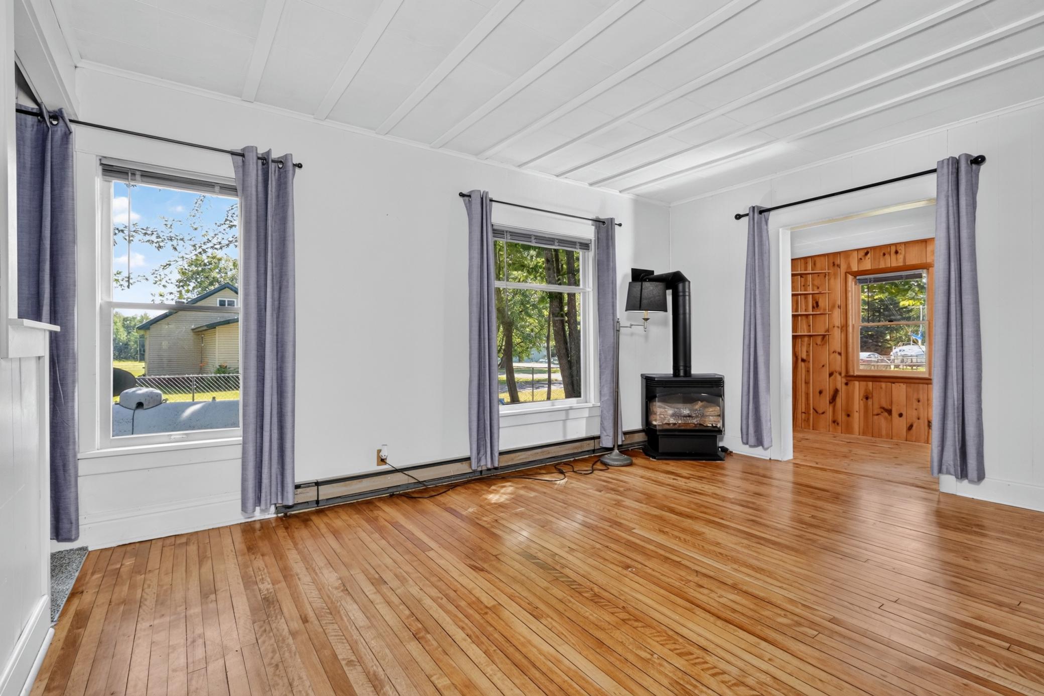 1913 single family home for sale at 401 Wright Street in Palisade, MN — 3 bed, 2 bath (photo 13 of 27)