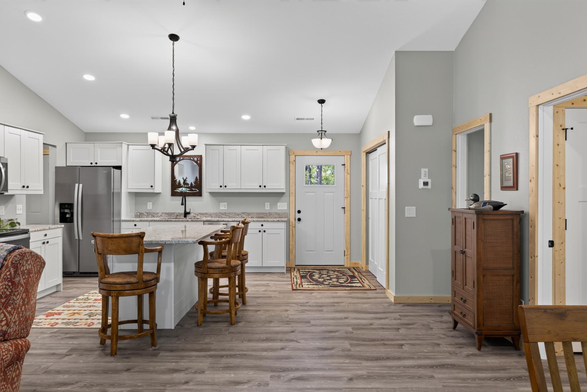 2025 single family home for sale at 7779 Scenic Overlook in Pequot Lakes, MN — 3 bed, 2 bath (photo 12 of 30)
