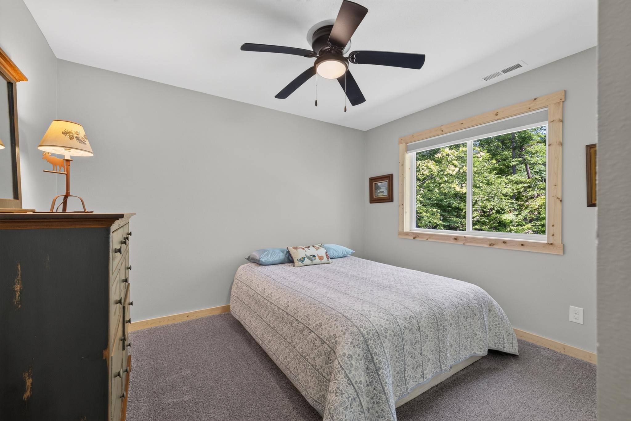 2025 single family home for sale at 7779 Scenic Overlook in Pequot Lakes, MN — 3 bed, 2 bath (photo 19 of 30)