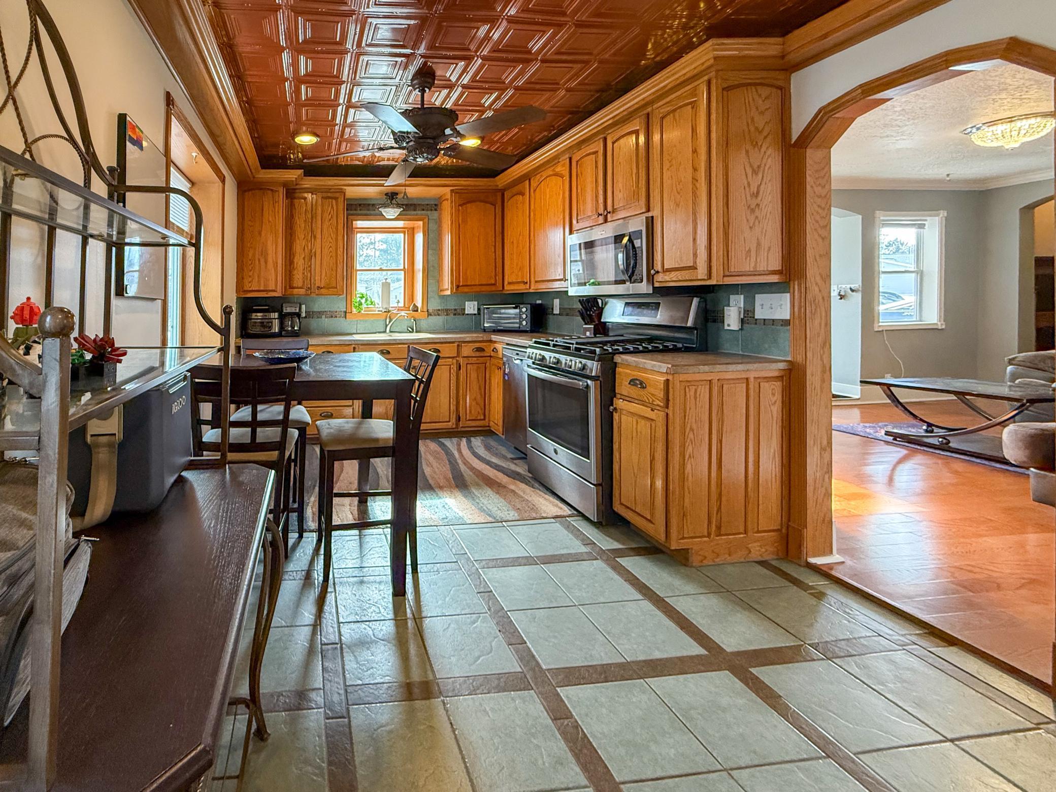 1956 single family home for sale at 807 21st Street NW in Bemidji, MN — 2 bed, 2 bath (photo 12 of 48)