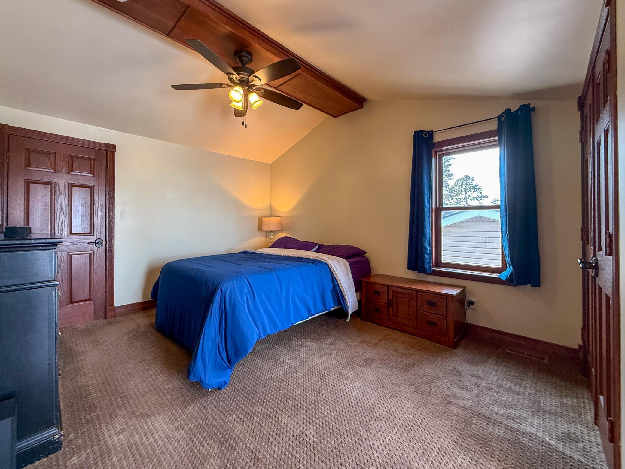 1956 single family home for sale at 807 21st Street NW in Bemidji, MN — 2 bed, 2 bath (photo 23 of 48)