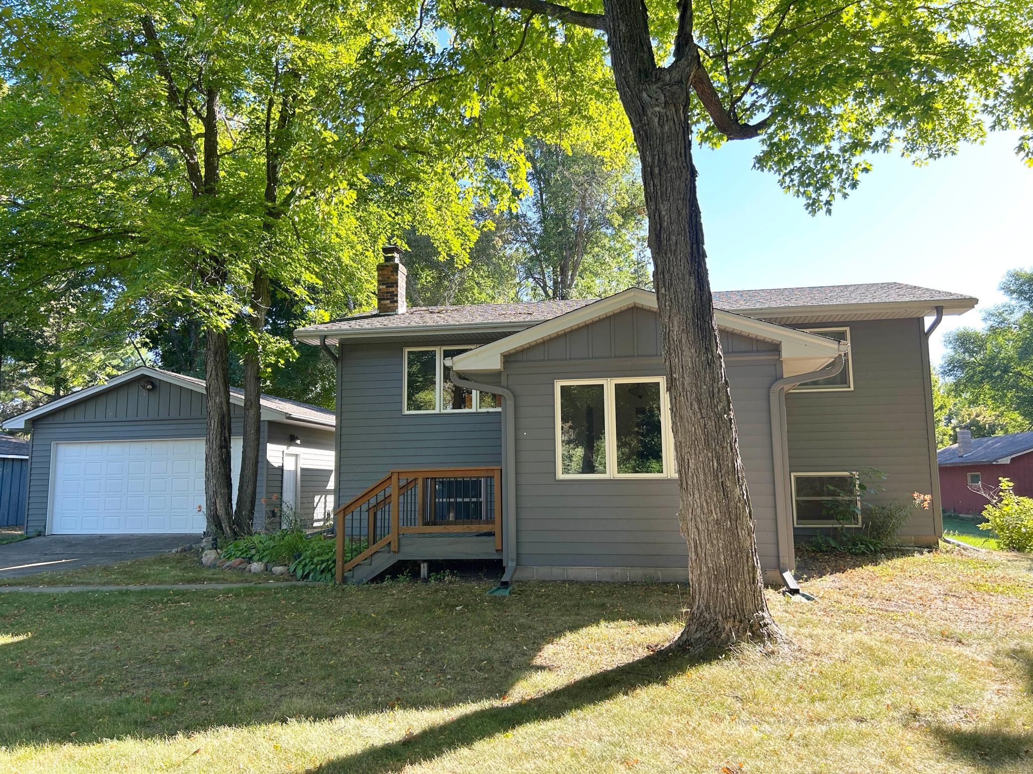 1983 single family home for sale at 16542 329th Avenue in Isle, MN — 2 bed, 2 bath (photo 6 of 32)