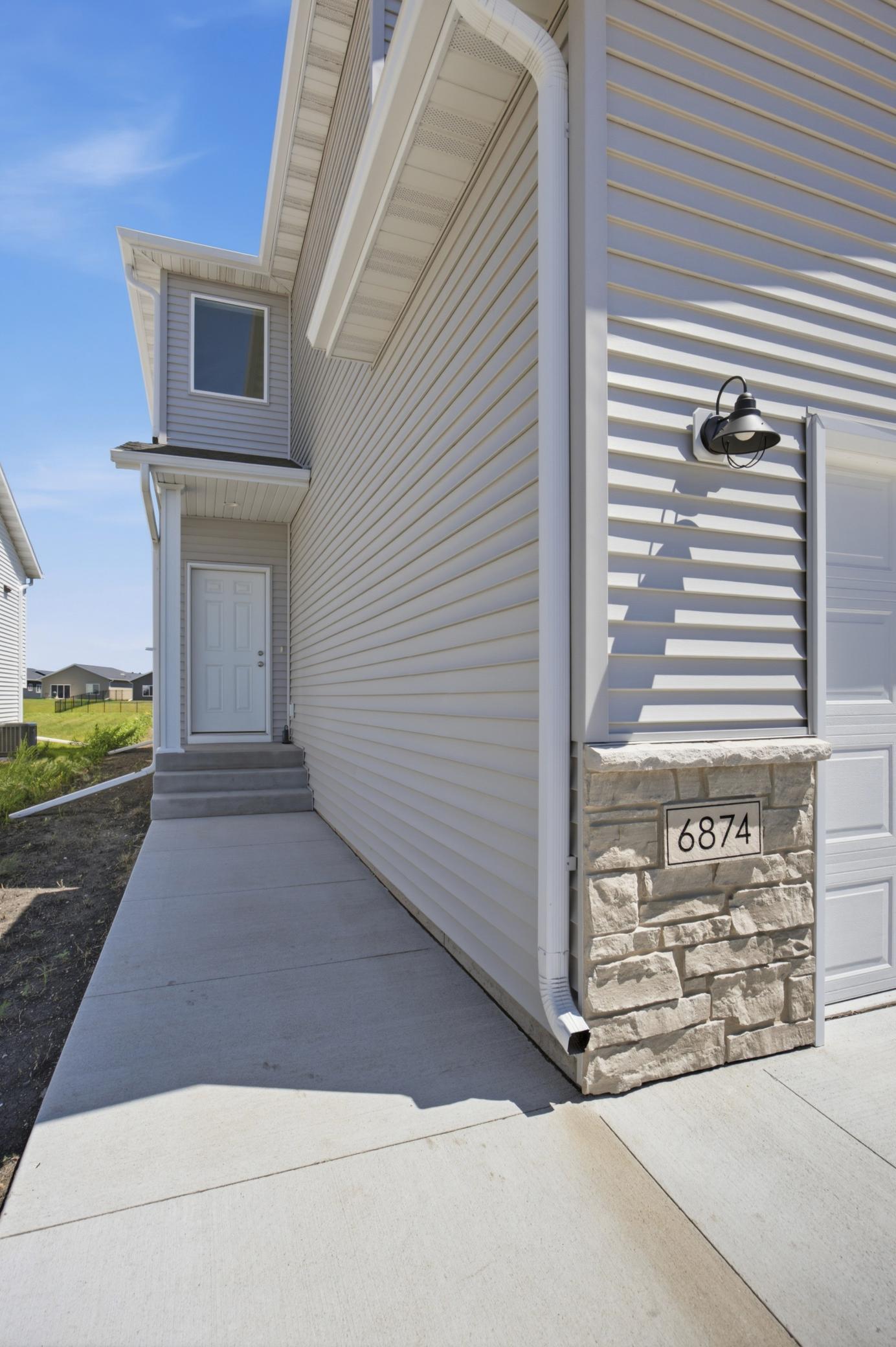 6874 Joseph Street, Horace ND 58047 - Photo 3 of 34