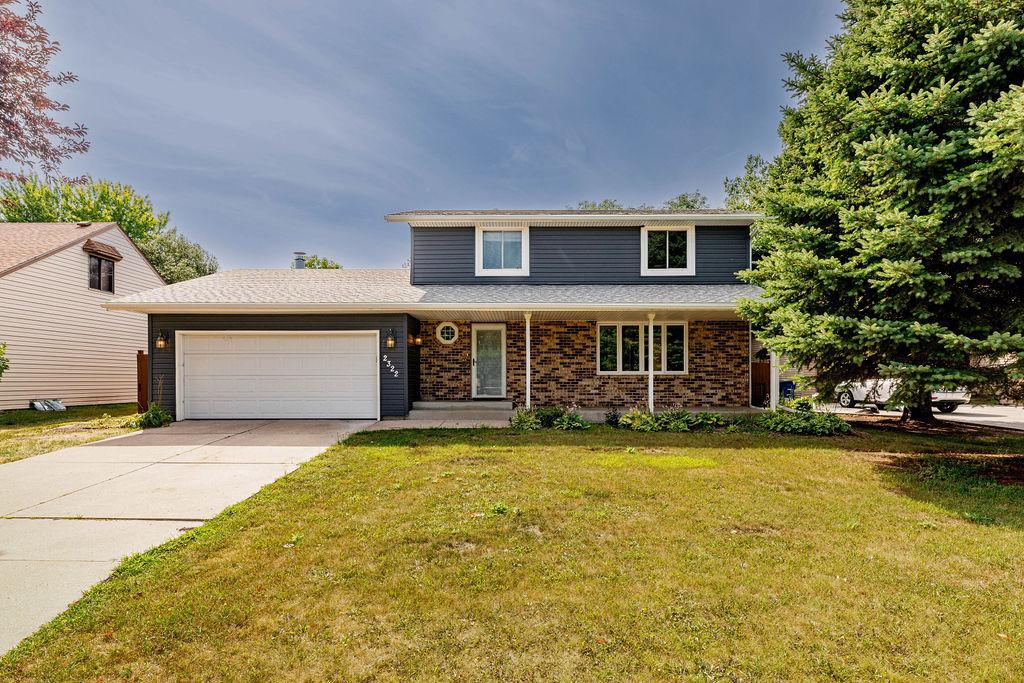 2322 Cromwell Street S, Moorhead MN 56560 - Photo 2 of 58