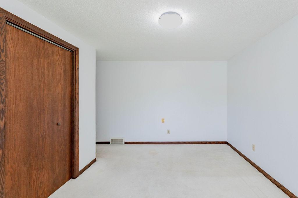2322 Cromwell Street S, Moorhead MN 56560 - Photo 30 of 58