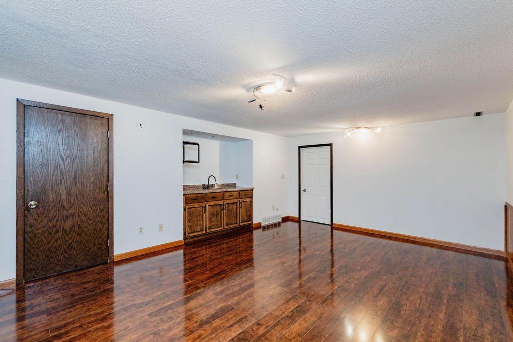 2322 Cromwell Street S, Moorhead MN 56560 - Photo 35 of 58