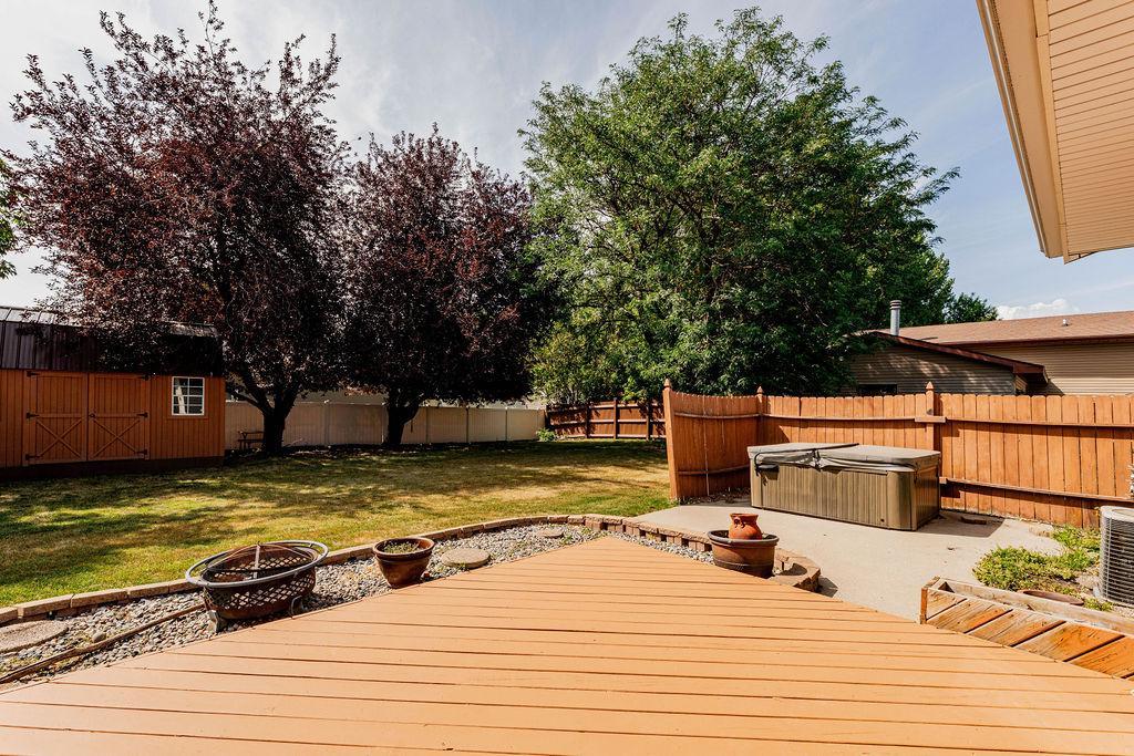 2322 Cromwell Street S, Moorhead MN 56560 - Photo 47 of 58