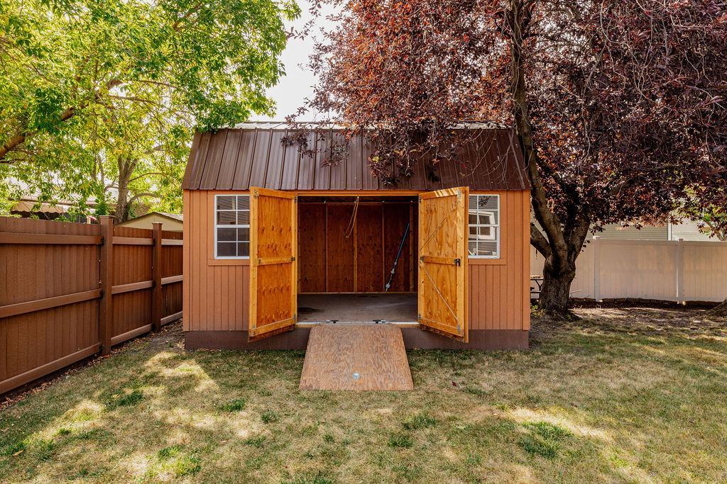 2322 Cromwell Street S, Moorhead MN 56560 - Photo 56 of 58