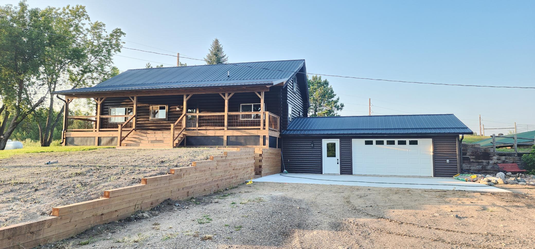 1979 single family home for sale at 35515 State Highway 87 in Frazee, MN — 4 bed, 4 bath (photo 2 of 14)