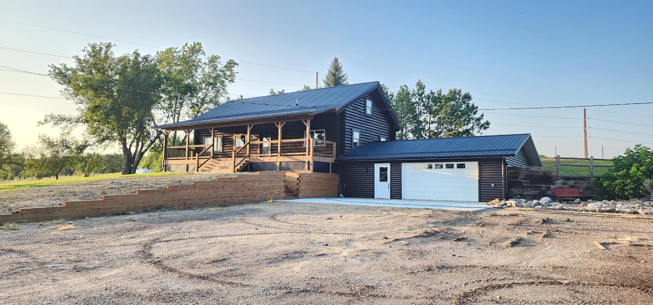 1979 single family home for sale at 35515 State Highway 87 in Frazee, MN — 4 bed, 4 bath (photo 3 of 14)