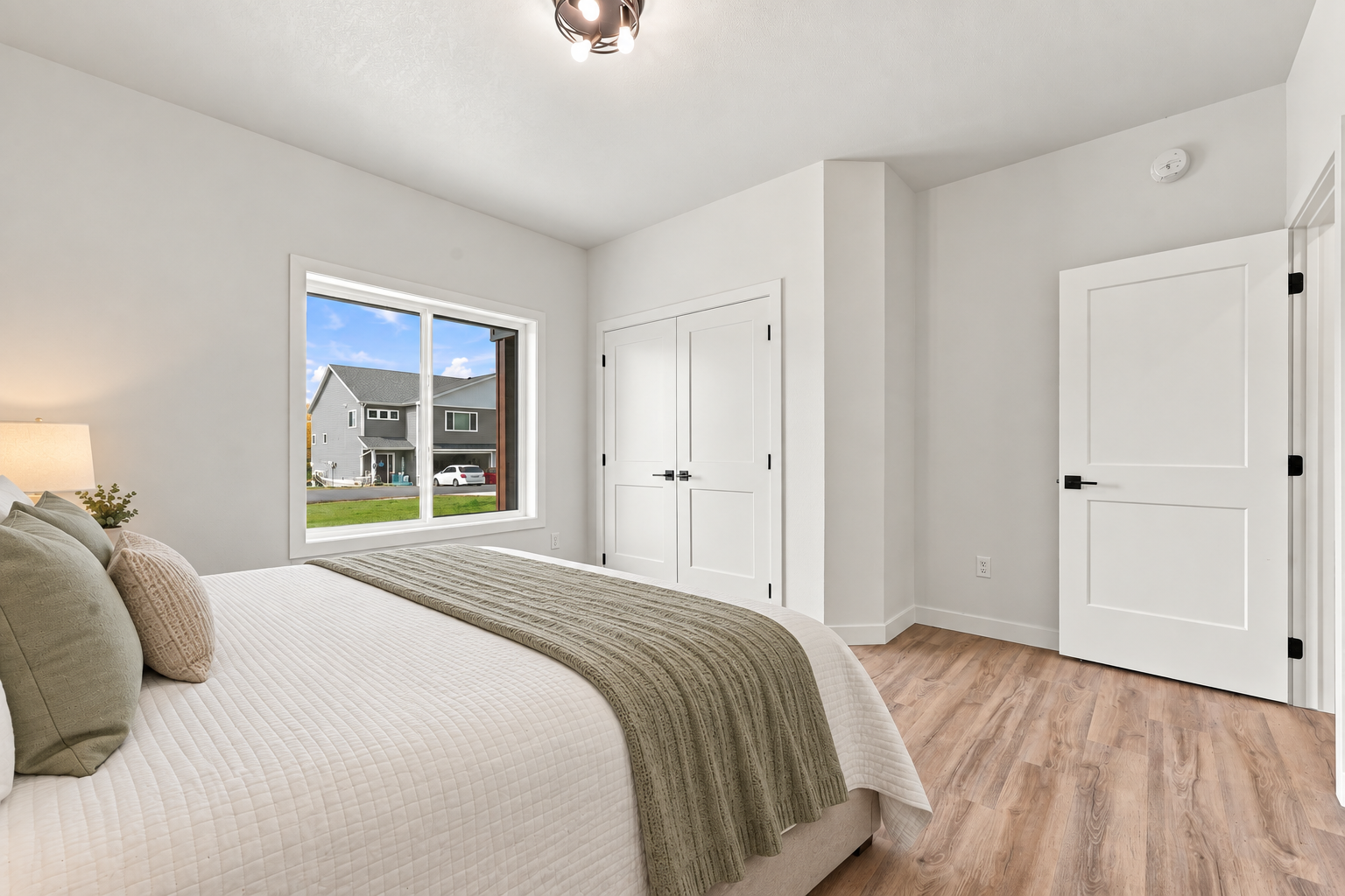 2026 single family home for sale at 20639 County Highway 21 in Detroit Lakes, MN — 3 bed, 3 bath (photo 32 of 49)